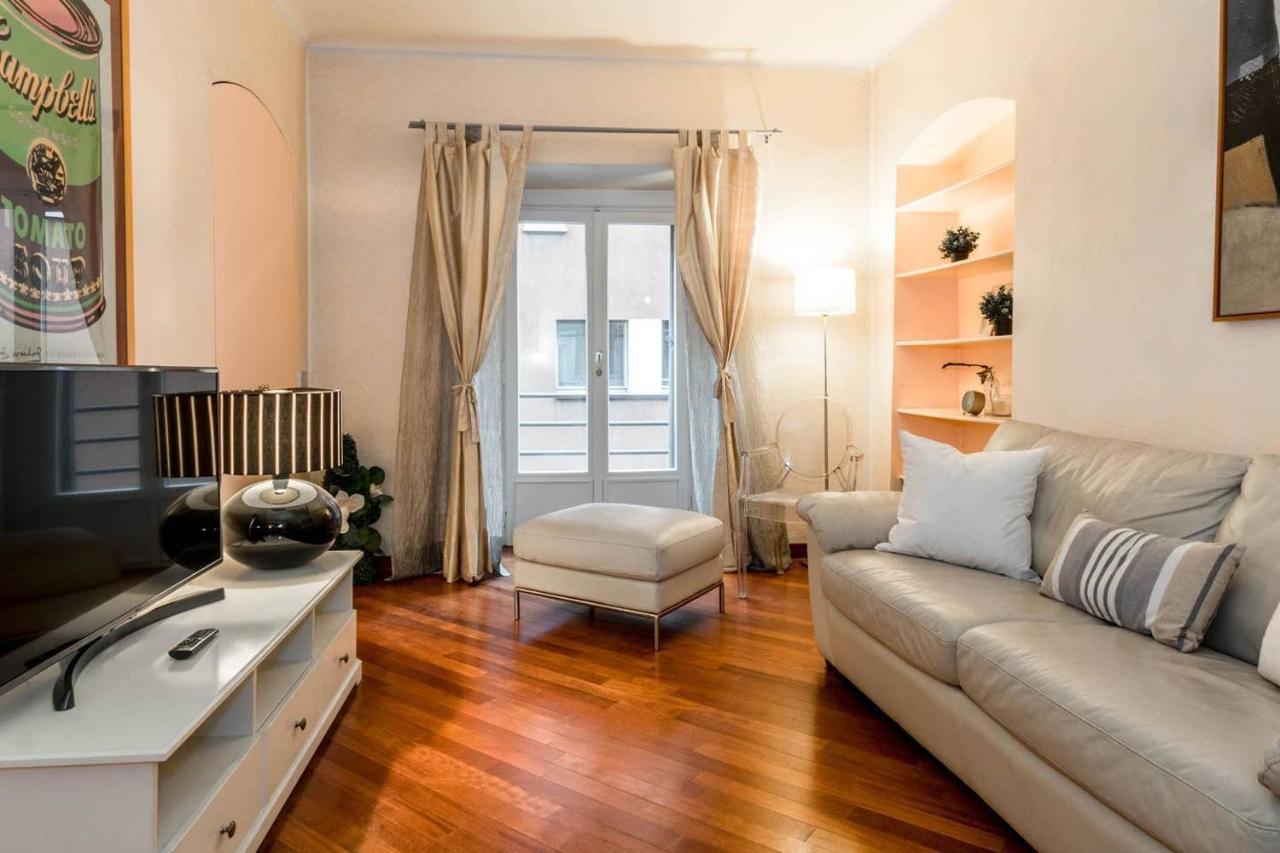 Brera Charme Apartment Milan Bagian luar foto