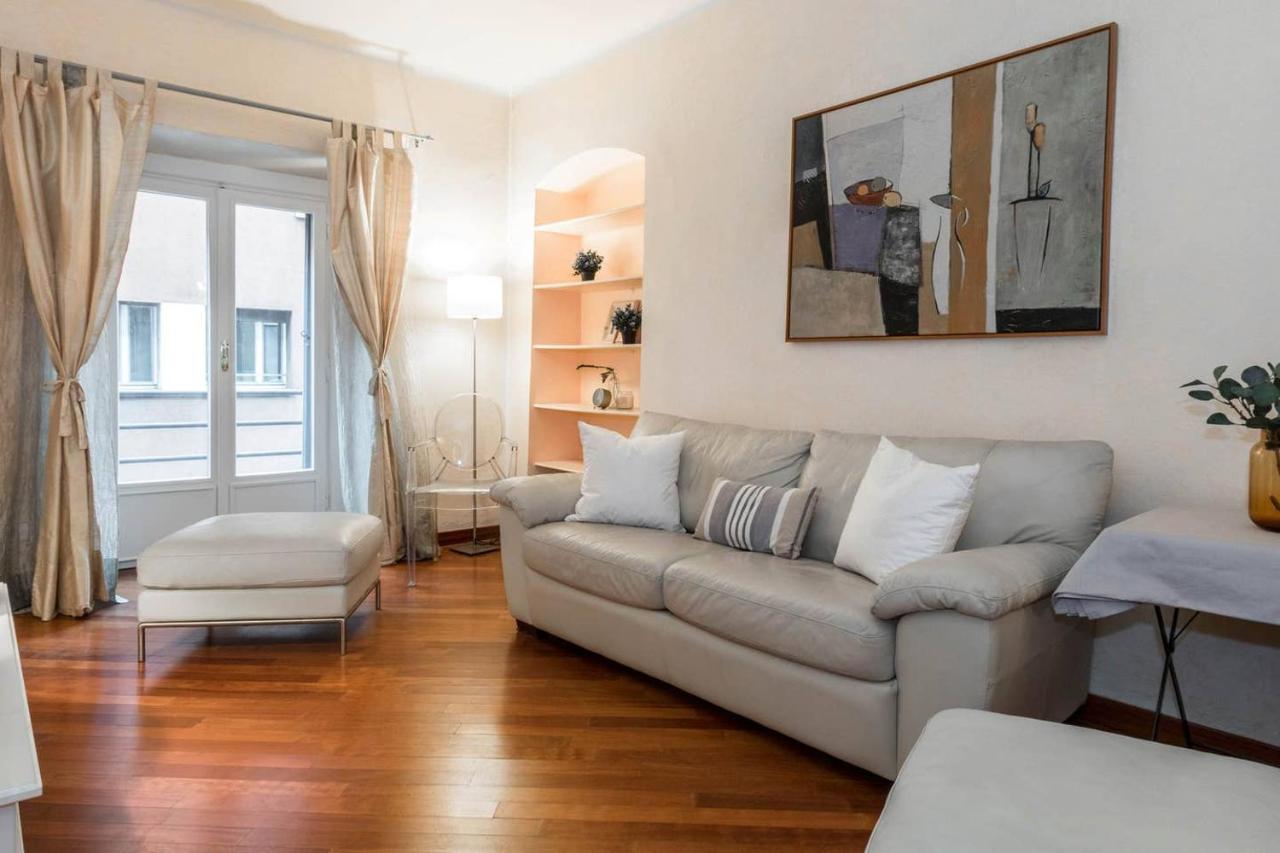 Brera Charme Apartment Milan Bagian luar foto