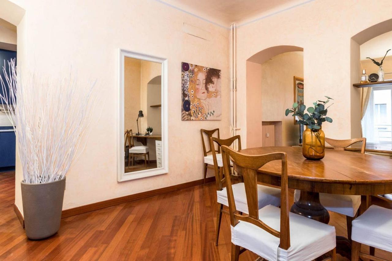 Brera Charme Apartment Milan Bagian luar foto